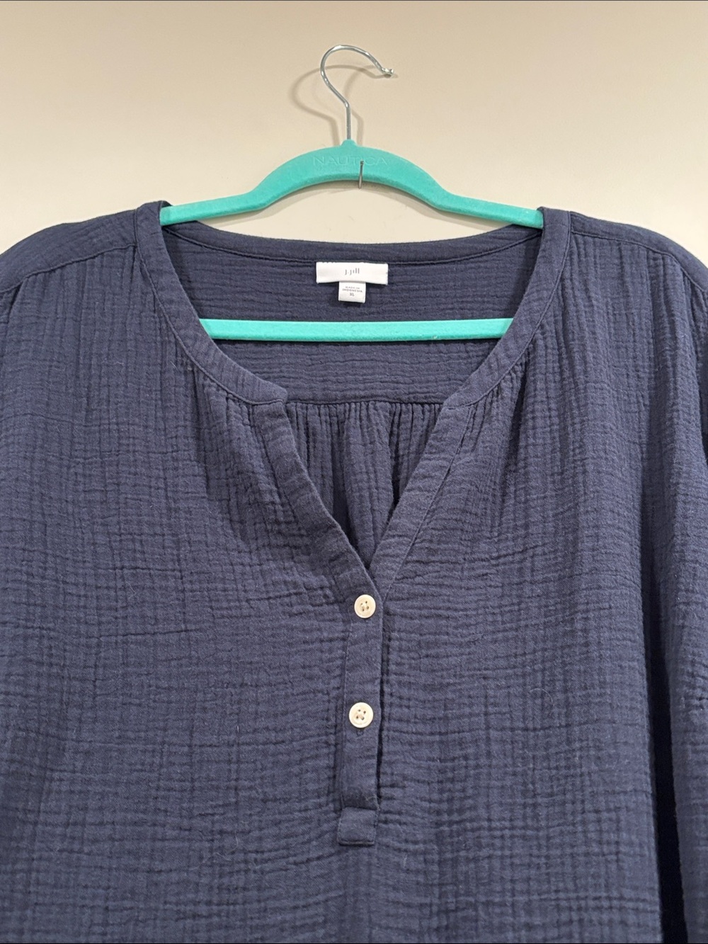 J. Jill Navy Cotton Gauze 2-Button Popover Henley Top with 3/4 Sleeves - Picture 3 of 8